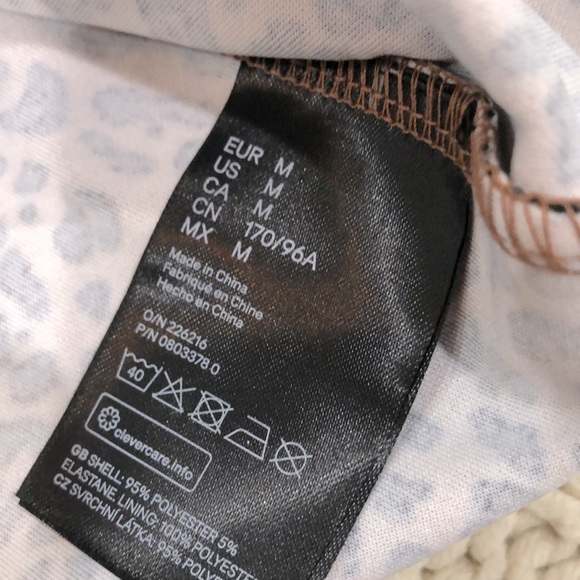 H&M size medium leopard print bodycon party dress - Picture 5 of 6